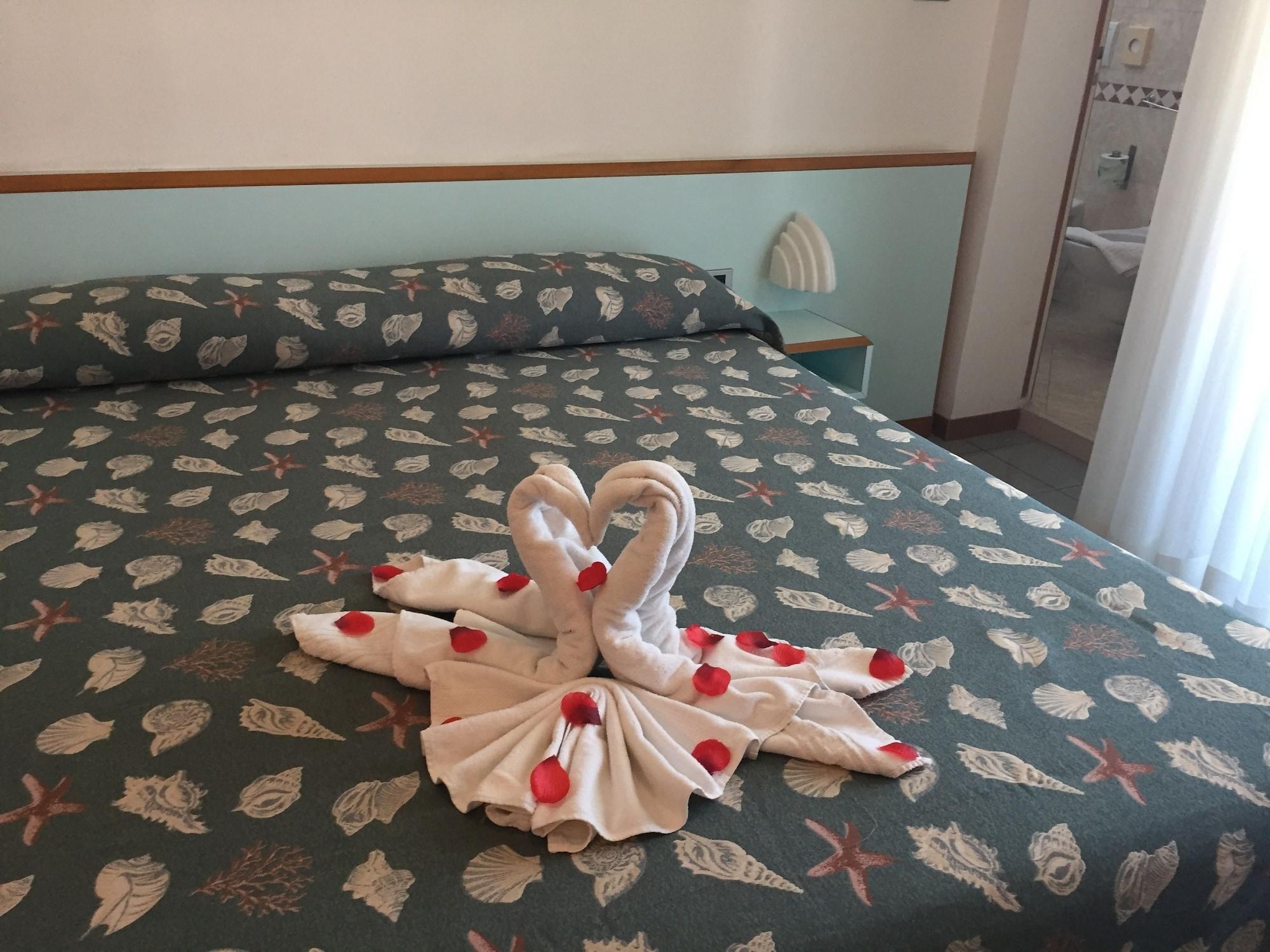 Hotel Gaby Rimini Exteriör bild